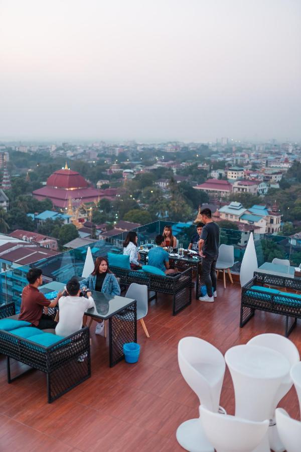 Hotel Sanchaung Янгон Экстерьер фото