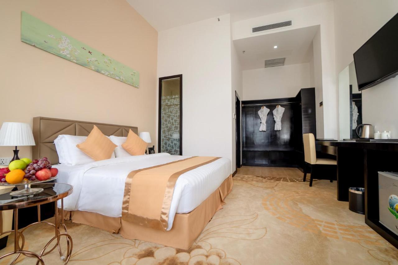 Hotel Sanchaung Янгон Экстерьер фото
